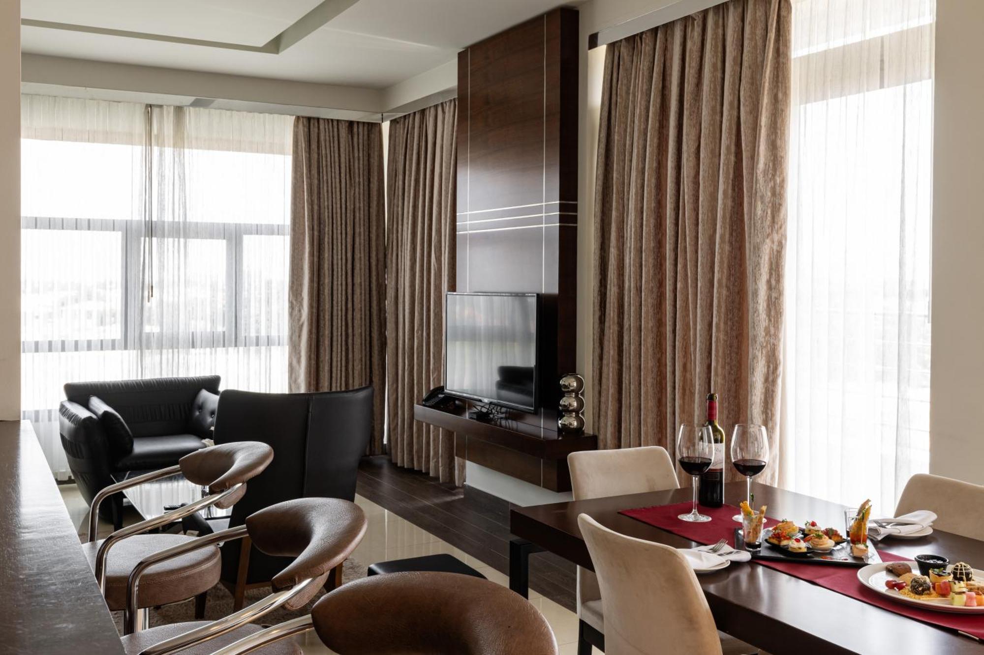 Palmeiras Suite Hotel Луанда  Экстерьер фото